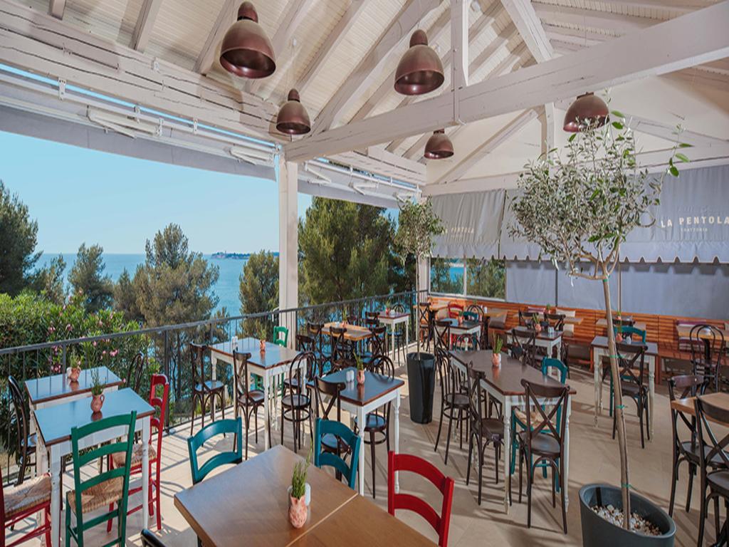 Easyatent Bungalow Tent Lanterna Červar-Porat Екстериор снимка